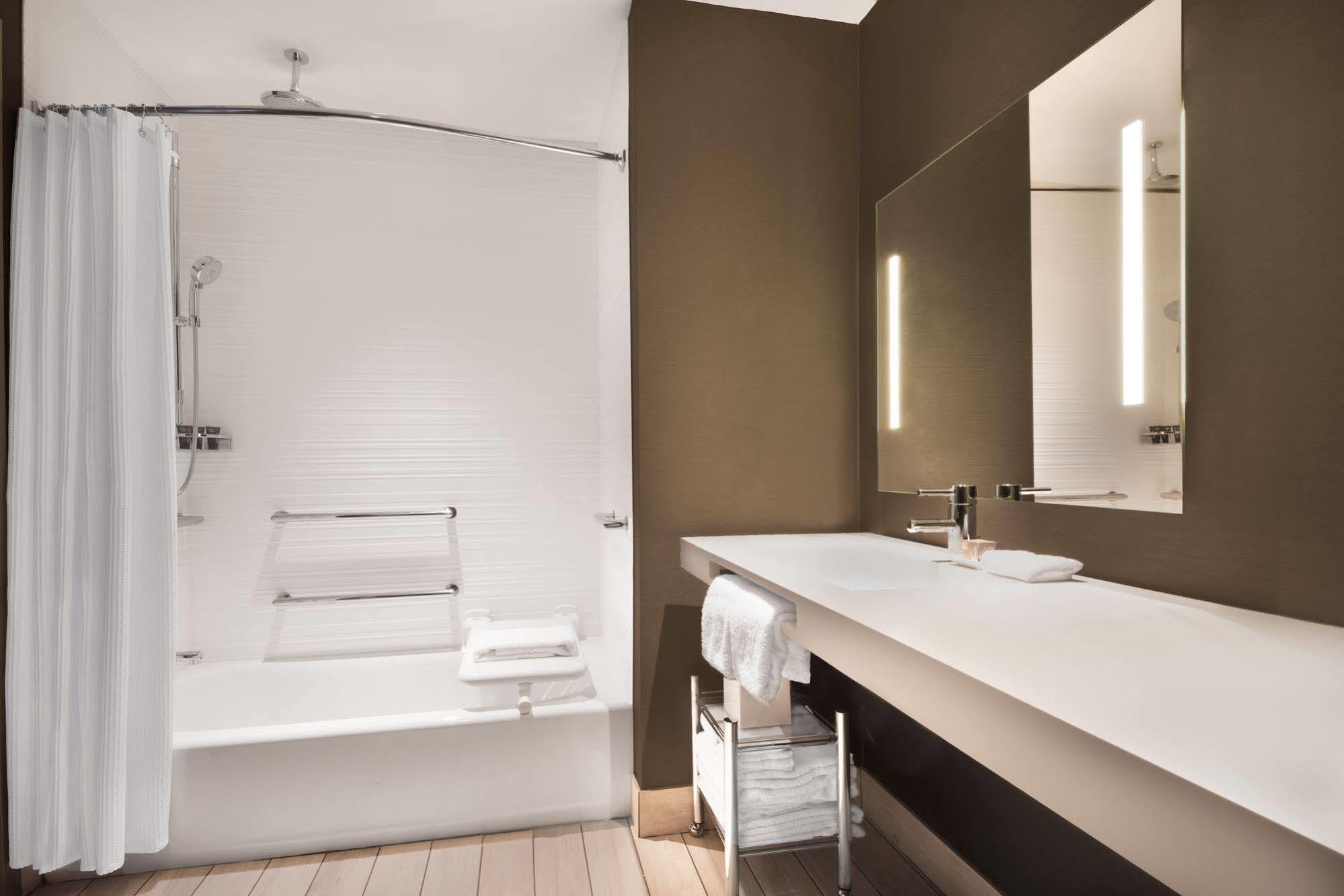 Ac Hotel Asheville Downtown Εξωτερικό φωτογραφία